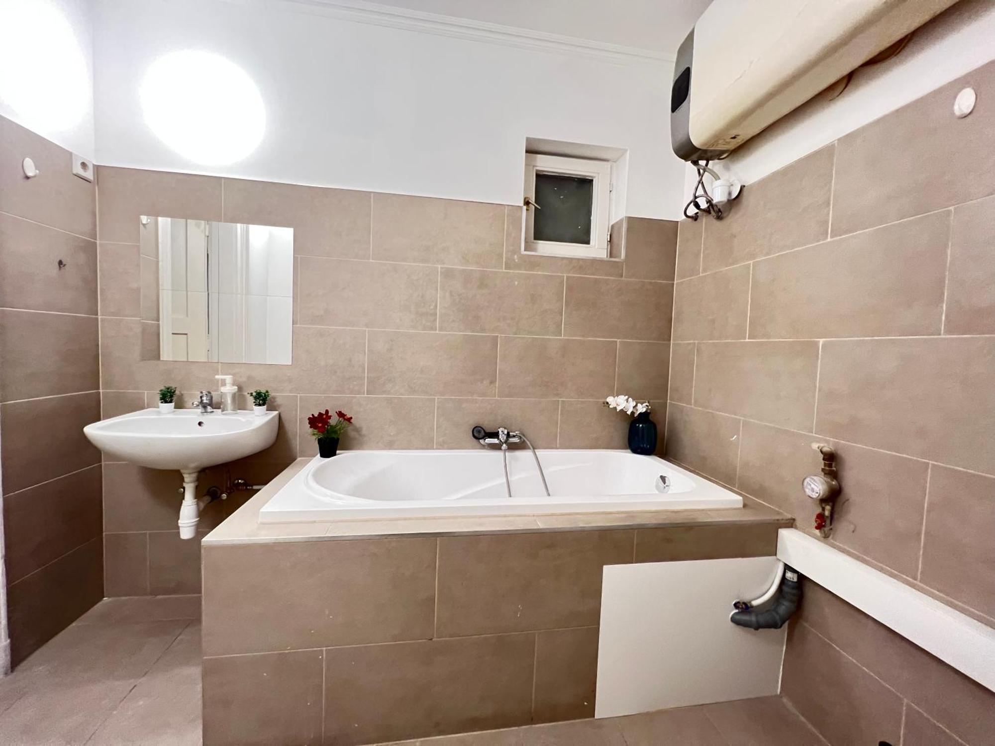 Baross Apartment With Convenience And Style ブダペスト エクステリア 写真