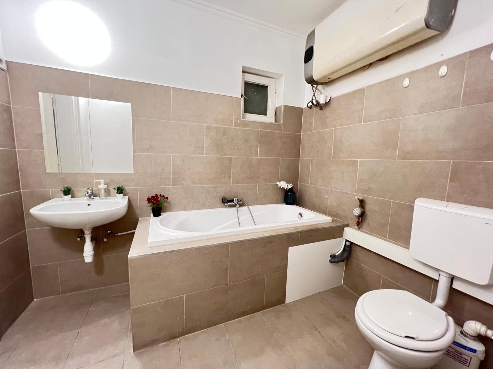 Baross Apartment With Convenience And Style ブダペスト エクステリア 写真